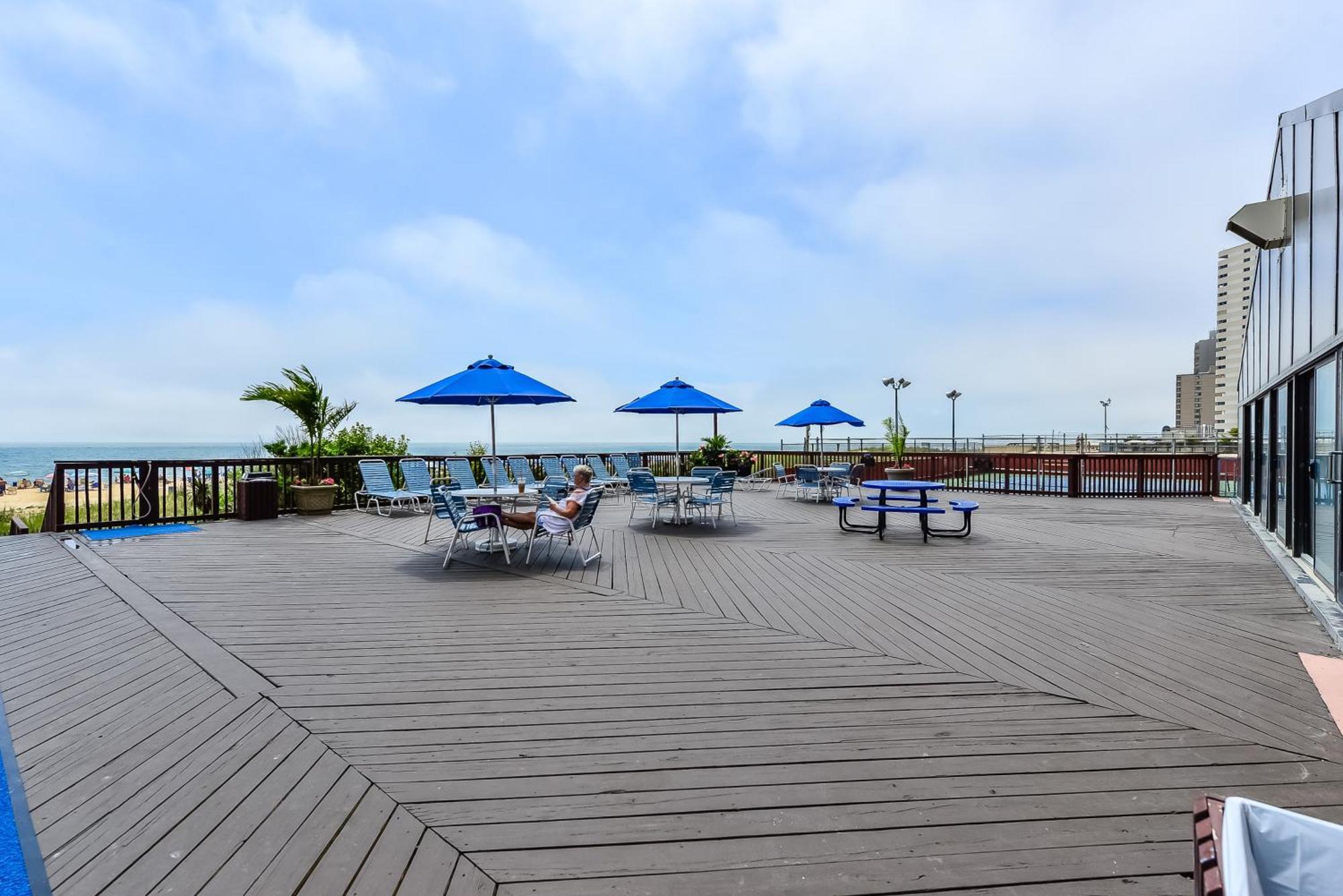 Family Friendly Luxury Oceanfront Condo, Indoor Pool, Massage Chair, Brand New Bathrooms 2025 โอเชียนซิตี้ ภายนอก รูปภาพ